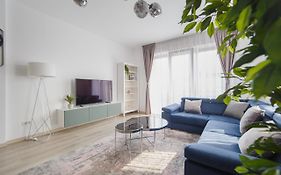 Perfect Harmony At Eas Residence